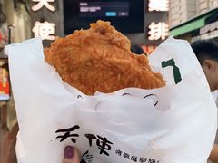 -六合夜市