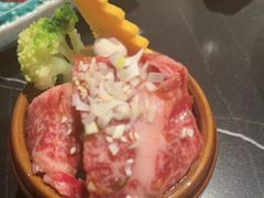 -山川小町·极番烧肉(新地假日广场店)