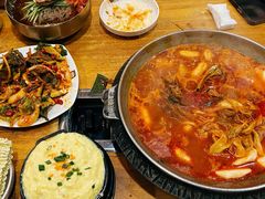 -喇喇排骨火锅·传统韩式脊骨汤(望京西园总店)