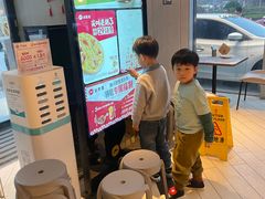 -必胜客(威高广场店)