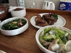 -雪梅月子中心(华侨城店)