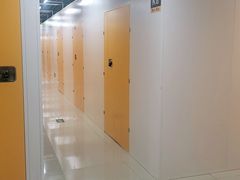 -安东易迷你自助仓储寄存仓库(草桥店)