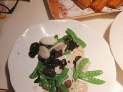 -荷塘秋月·本帮江浙菜(国权路店)