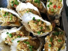 -覃记海鲜美食餐厅