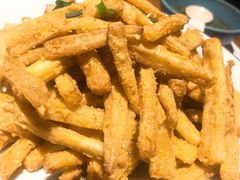 咸蛋黄茄子-吃饭皇帝大土家民族菜(正大广场店)
