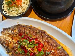干烧武昌鱼-莲餐厅·湖北菜·藕汤是头牌(愚园路店)