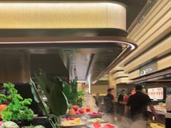 -钱小奴海鲜自助黑金店(杭州滨江龙湖店)