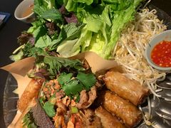 -大头虾越式风味餐厅(光明广场店)