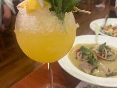 -Thai Pothong Restaurant