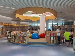 -广州市白云区图书馆