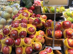 -blt精品超市(杭州城西银泰店)