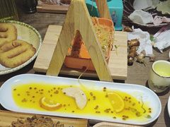 -东口码头·烧鸽子·鱼头泡饼·地方菜(金鹰悦城店)
