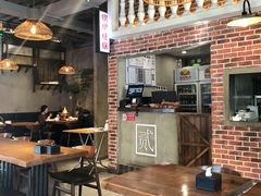 -炉小二铜锅牛蛙•川湘菜(三里屯店)