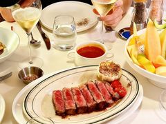 -MONICH牛排融合餐厅(和义大道购物中心店)