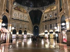 -埃马努埃莱二世拱廊