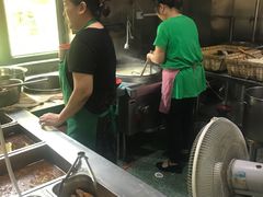 -魏旺湖北正宗牛肉面(硚口公园店)