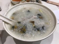 皮蛋瘦肉粥-咬不得高祖生煎·简餐(天城商业中心店)