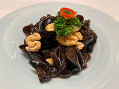 鲜核桃仁黑木耳-香港狮子山下·明星粤菜餐厅(北苑店)