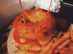 -layback cafe & bar