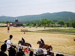-大连铭湖国际观光牧场