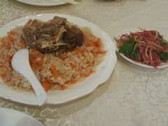 android_upload_pic-巴扎美食·新疆菜·西域歌舞表演餐厅(新疆大厦店)