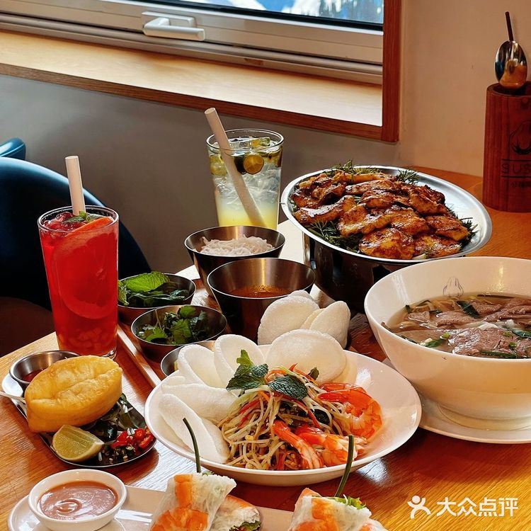 越南菜就看这家，12年老牌口味贼正宗！[加油]