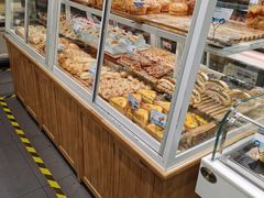 面包甜点陈列柜-卡吉诺动物奶油生日蛋糕(东明路店)