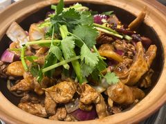 -胡须佬鸡煲四季火锅店(石厦西村直营店)