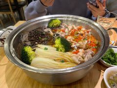 -璞臻汽锅餐厅(南京东路店)