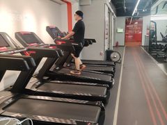 -乐刻运动健身(同曦假日百货店)