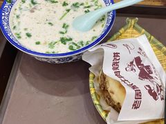 羊肉汤（多肉）-穆得·老周家牛肉烧饼(普利街店)