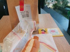 -麦当劳(展览路店)