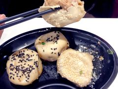 -小杨生煎(龙之梦购物中心店)