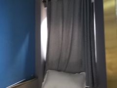 -上海泊客小栈(虹桥娄山关路地铁站店)