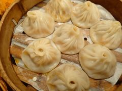 -馋三尺蟹粉小笼(人民广场店)