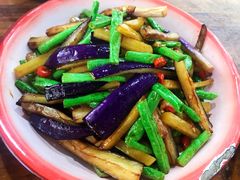 -老三样·美食研究中心(世贸路店)