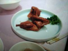 乳鸽皇-宝燕壹号(徐汇店)