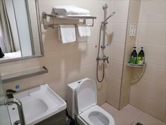 -鑫雅居公寓(广州南站地铁站店)