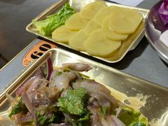 -围炉肉舍•炭烤活鳗•丹东海鲜烤肉(步行街店)