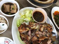 姜煲猪脚-新峰肉骨茶