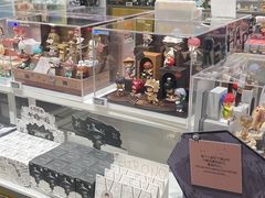 -泡泡玛特POPMART(万达店)