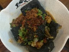 湖南长沙臭豆腐-黑白电视长沙小吃(美林M·LIVE天地东座店)
