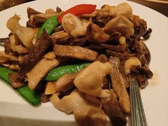 -汤城小厨•粤菜•靓汤(西直门凯德MALL店)