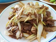 -鹤乡东北菜(崮山路店)