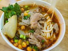 -江三王记牛杂馆(总店)