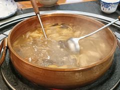 -阿山卓·野生菌火锅·纳西火塘烤肉