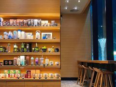 -星巴克(珠海摩尔百货店)