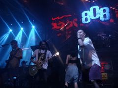 -808 LiveHouse