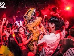 -Club Queen皇后酒吧