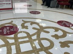 -雅悦齿科(顾村公园店)